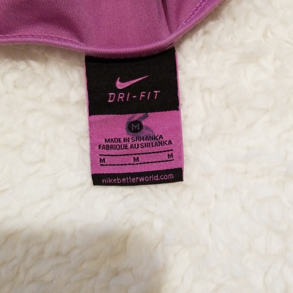 Dri-Fit tank top - Picture 3 of 3